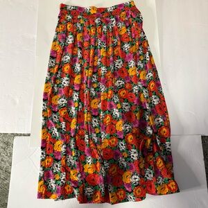 Breckenridge Colorful Floral Pleated Skirt Size 10 Orange pink Romantic Flowy